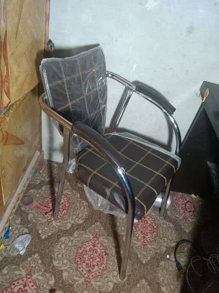 New table and chair for office use ready for sale 0