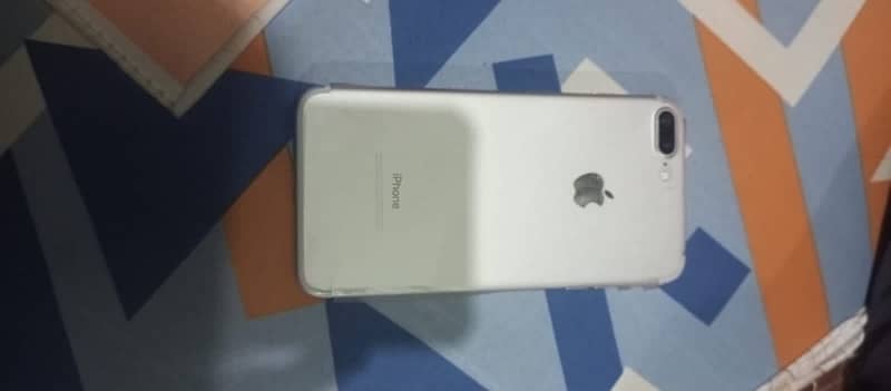 iPhone 7 Plus bypas 128 gb 5