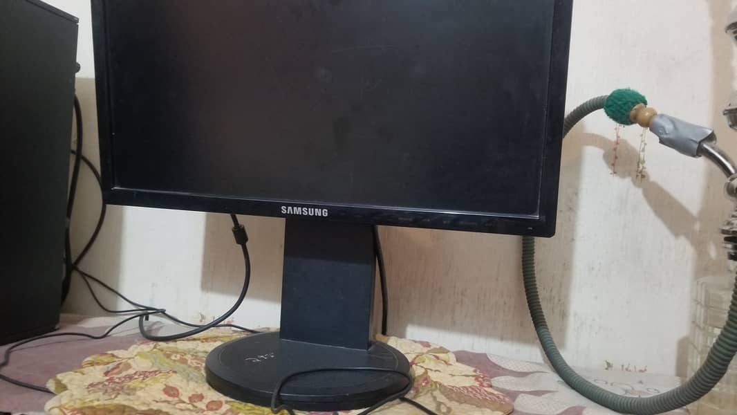 Sale gaming pc urgently and parts also 3