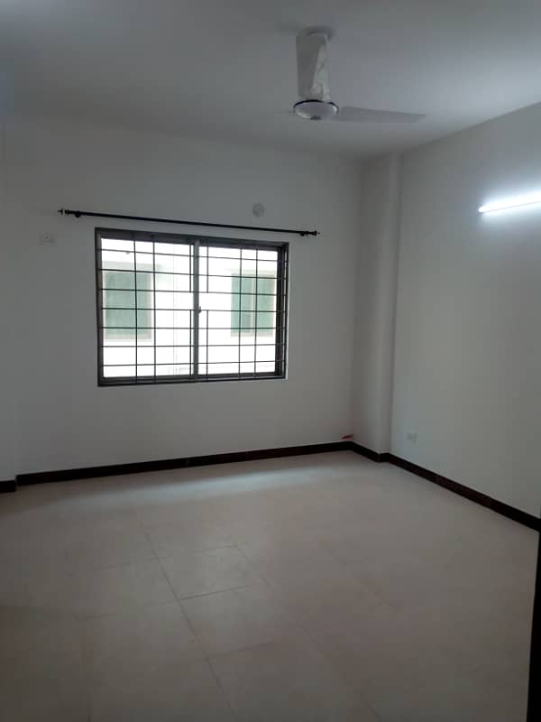 4xBed Army Apartments (7th Floor) available for Sale in Askari 11 15