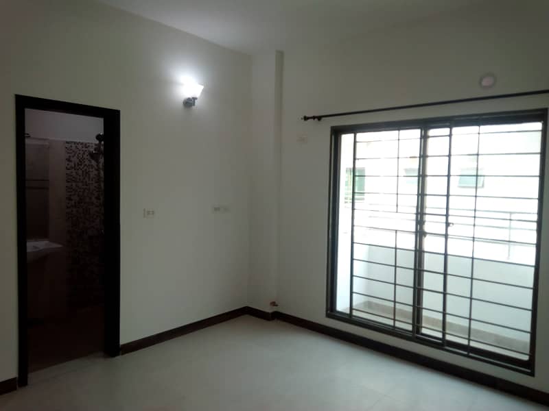 4xBed Army Apartments (7th Floor) available for Sale in Askari 11 19