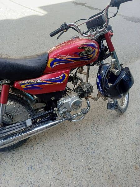United motorcycle for sell 4