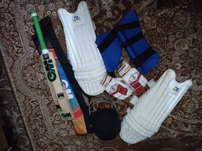Cricket kit. . 8