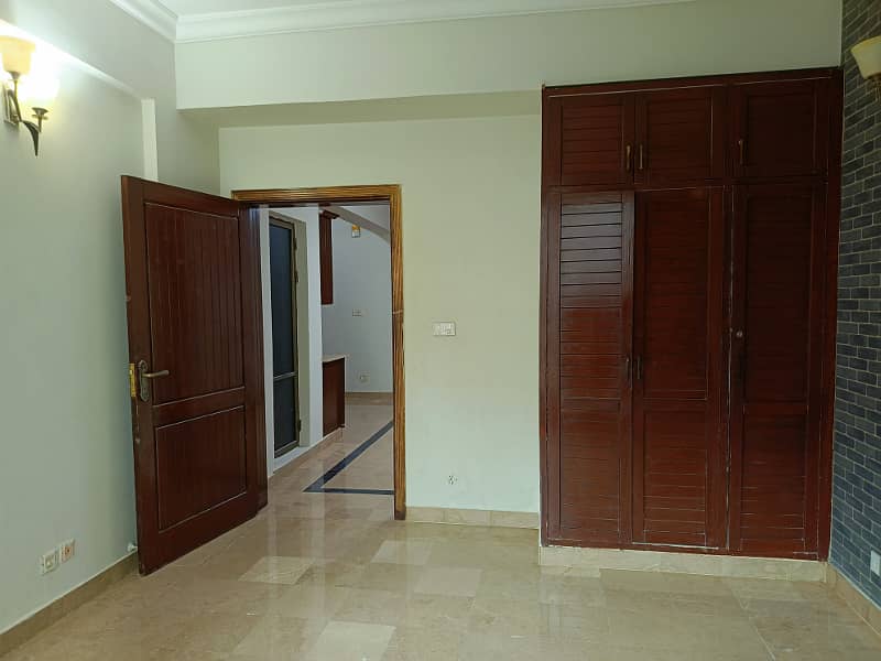 F-11 Un-Furnished 2 Bedroom In Al-Safa Heights-Ii For Rent 4