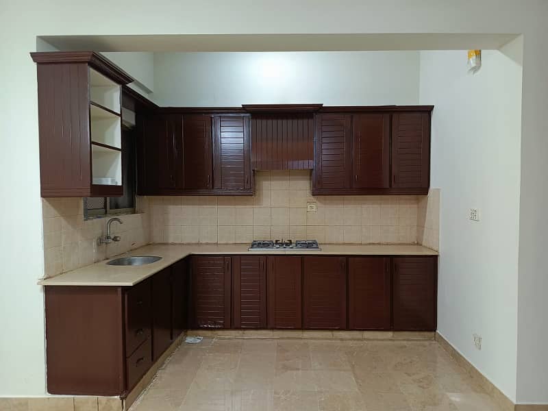 F-11 Un-Furnished 2 Bedroom In Al-Safa Heights-Ii For Rent 17