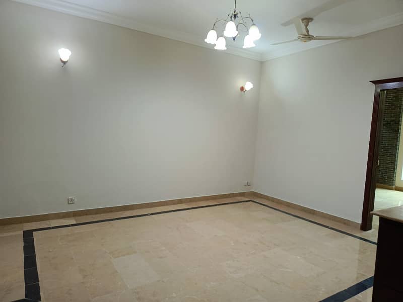 F-11 Un-Furnished 2 Bedroom In Al-Safa Heights-Ii For Rent 18