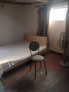 Main Cantt Beautiful Location second floor bedroom available for rent