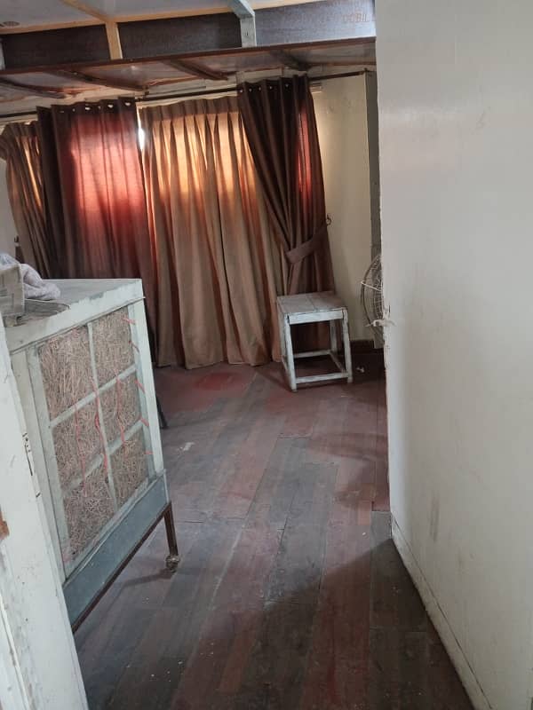 Main Cantt Beautiful Location second floor bedroom available for rent 5