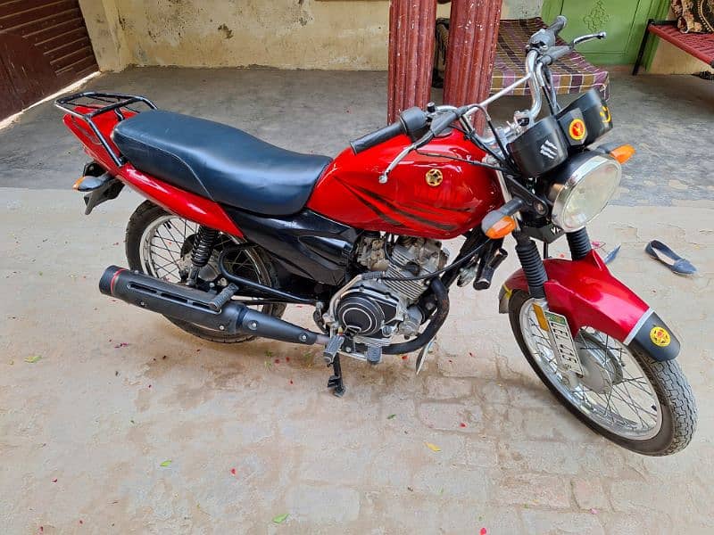 ybz 125 Yamaha all documents clear urgent sale call in 03371465919 4