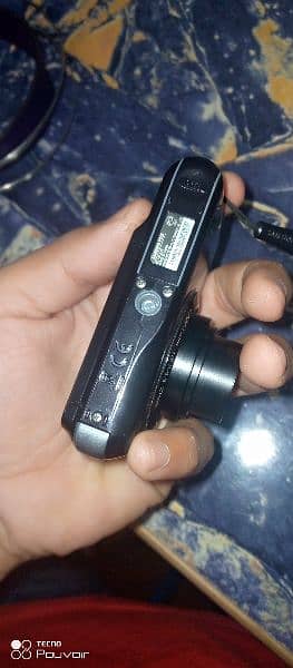 beautiful camera condition 10/10 video camera 4