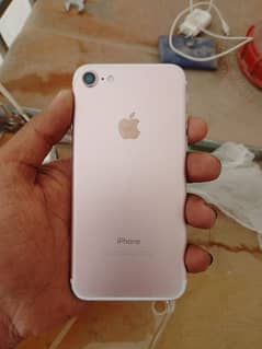 iPhone 7 32 gb pta approved