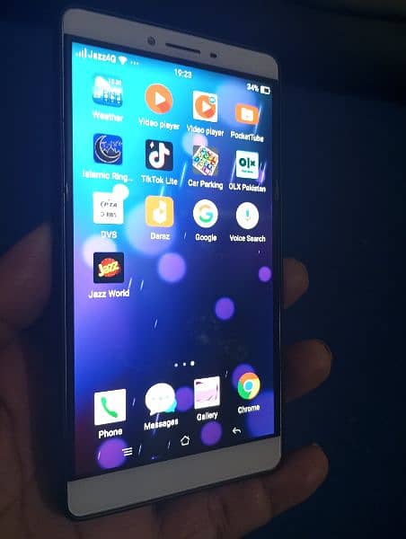 OPPO R7 plus . Duel sim PTA approved in genuine condition no any fault 16