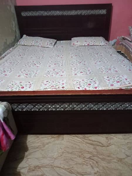 Bed Without mattress 0