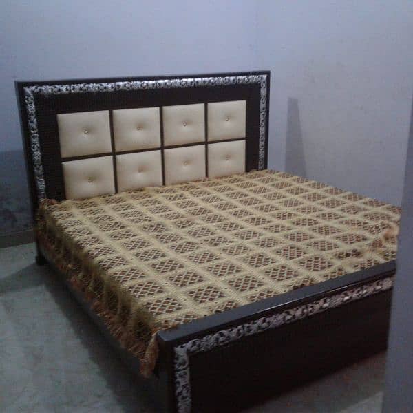king size bed 4