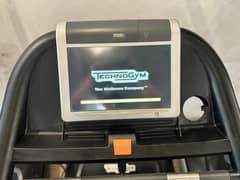technogym treadmill / All brands gym available on Z fitness 0