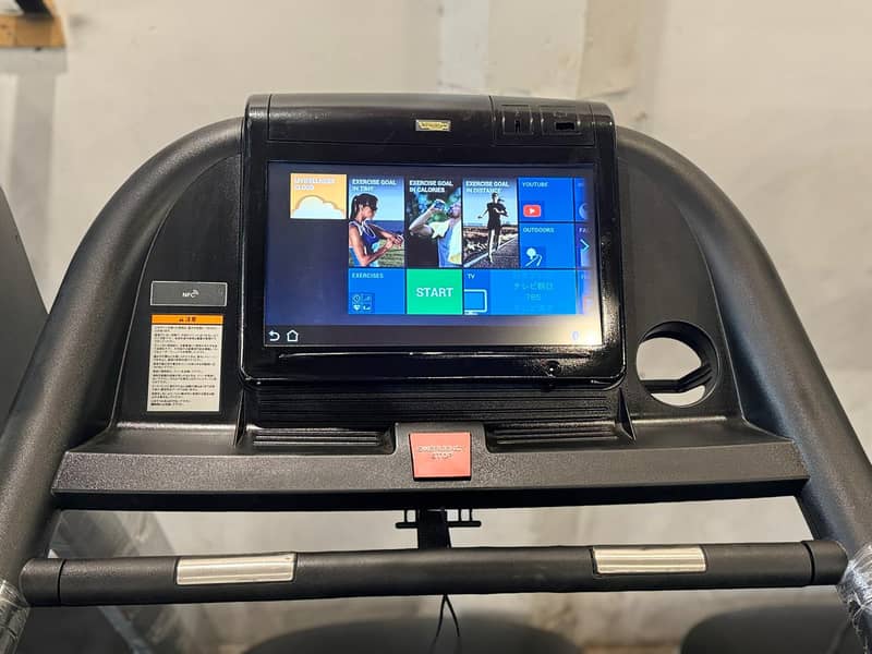 technogym treadmill / All brands gym available on Z fitness 2