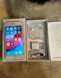 iphone 6s plus 128 GB my WhatsApp number 0346-0794492