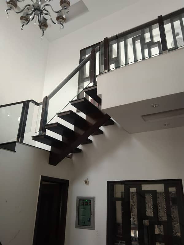 1 Kanal House Slightly Used For Rent in DHA Phase 5 Near Penta Square Prime Location 12
