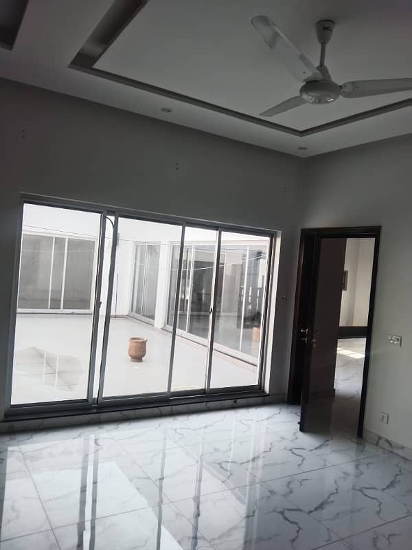 1 Kanal House Slightly Used For Rent in DHA Phase 5 Near Penta Square Prime Location 21