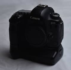 Canon EOS 6D Mark II Digital SLR Camera Body – Wi-Fi Enabled