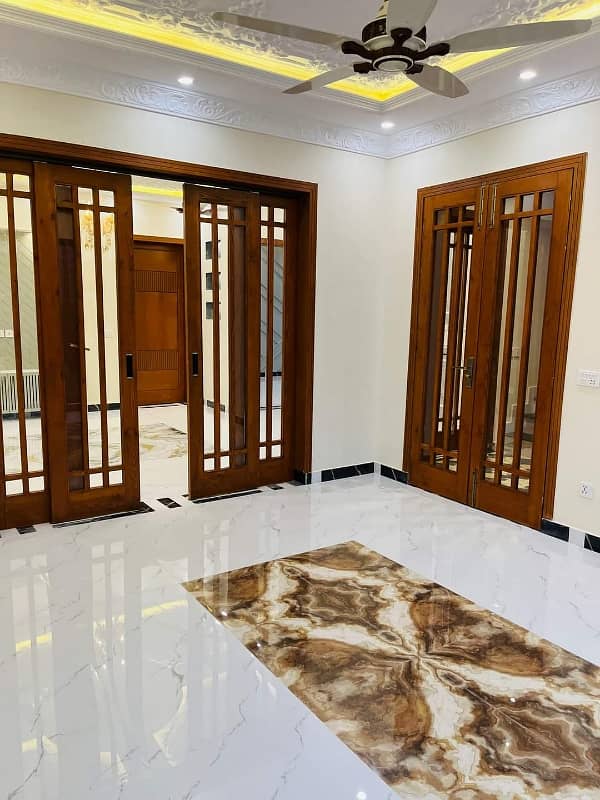 10MARAL NEW HOUSE FOR SALE IDEAL LOCATION 14