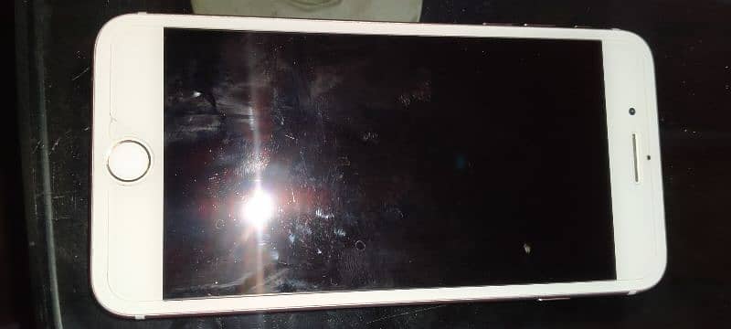 all ok i phone 7plus 128 with dibba charger only golden colour 4