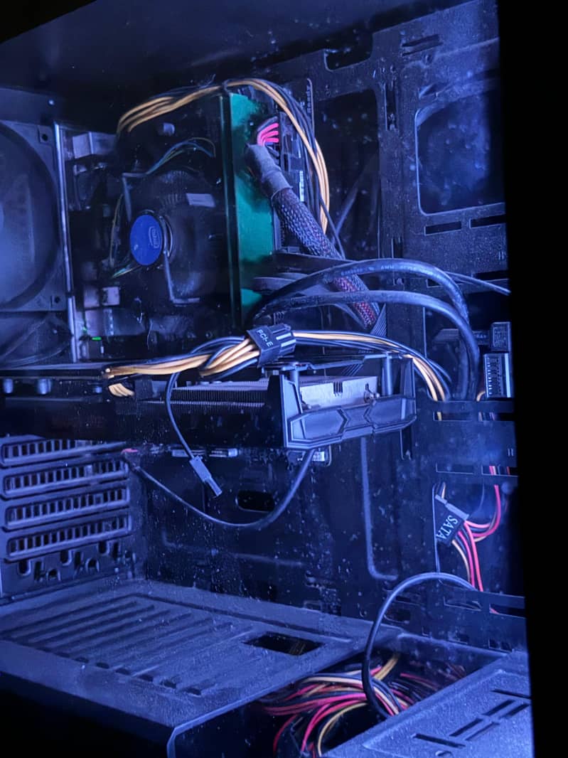 I5 9400 9th gen gaming pc with rx 5600xt saphire pulse triple fan 2