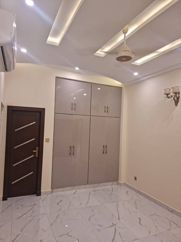 8 mrle house available for rent faisal town 10