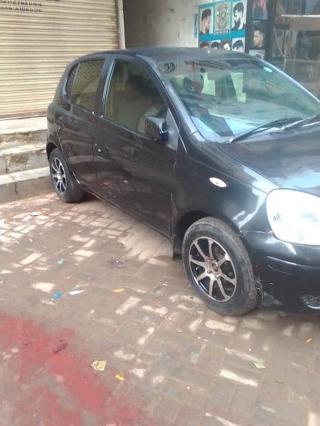 Toyota Vitz 2003 For Sell 2