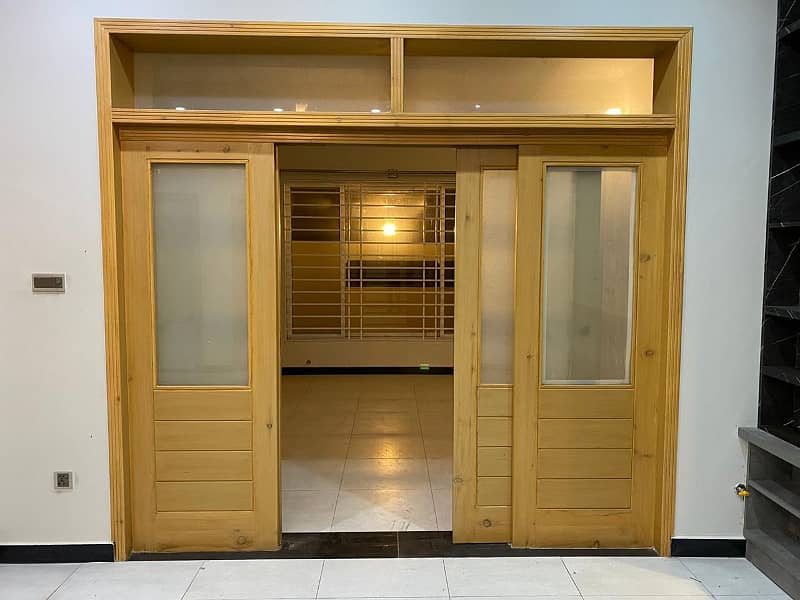 8 mrle portion available for rent faisal town 2
