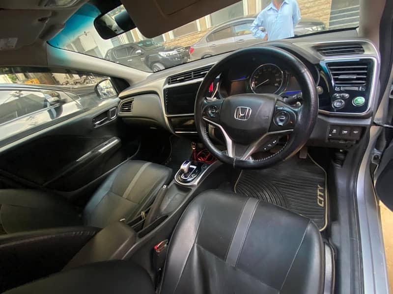 Honda Grace Hybrid 2014 1