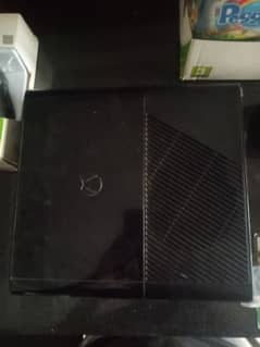 Xbox 360 E 250GB with box and 2 wireless controller