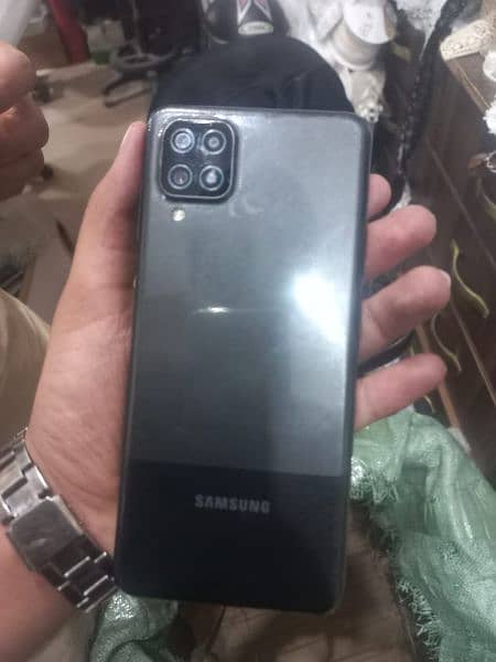 Samsung Galaxy A12 1