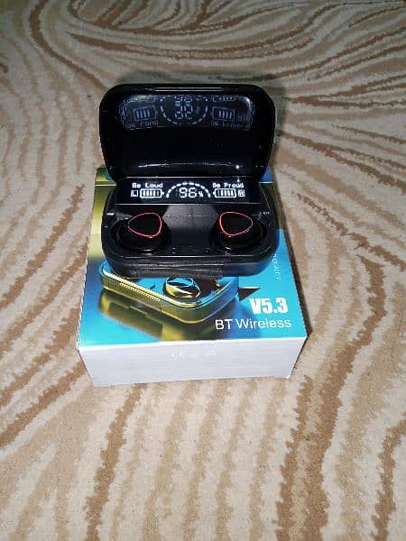 M10 earbuds for sale 4