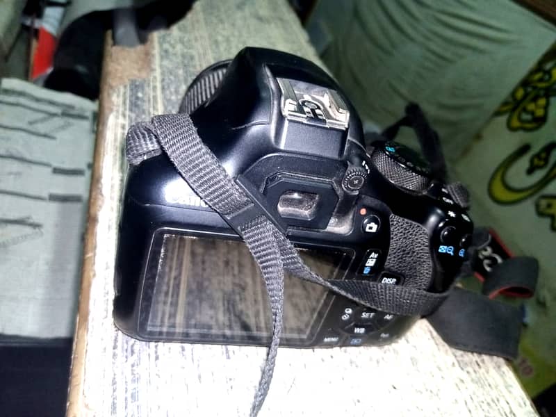 Canon 1300D For Sale 3