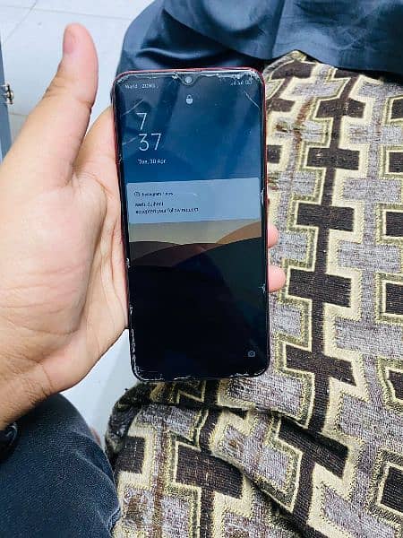 oppo f9 for sell penal change with box condition 10/9 3