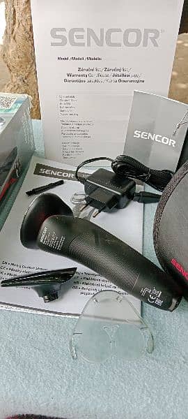 Imported shaver or trimmer 2 in 1. (sancore company) 1