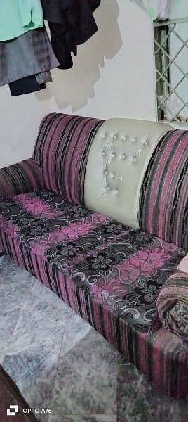 urgent sale Karna hai sufa sofa set watsp 03151453688 5