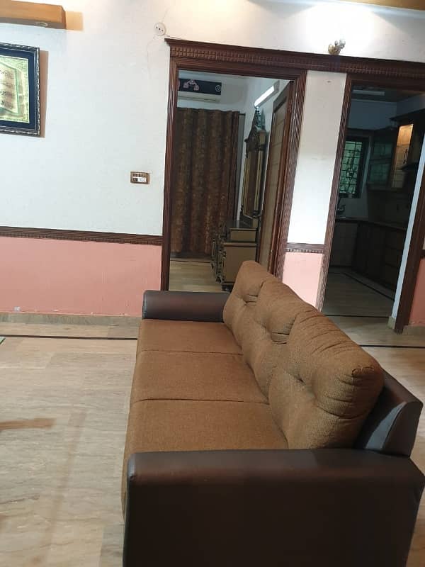 Johar Town 6 Marla Lower Portion Full Furnished Available For Rent 2