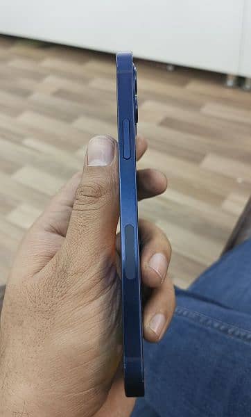 Iphone 12 Blue 64 GB 10/10 1