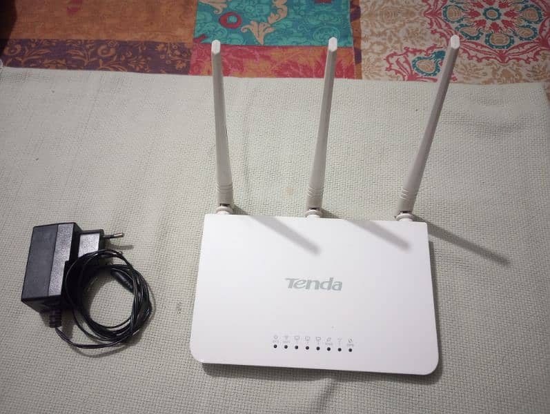 I want to sell my Tenda Wireless N300 Router 1