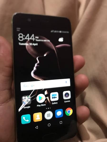 Huawei p10 mobile 4/64 All ok phone just need money 1