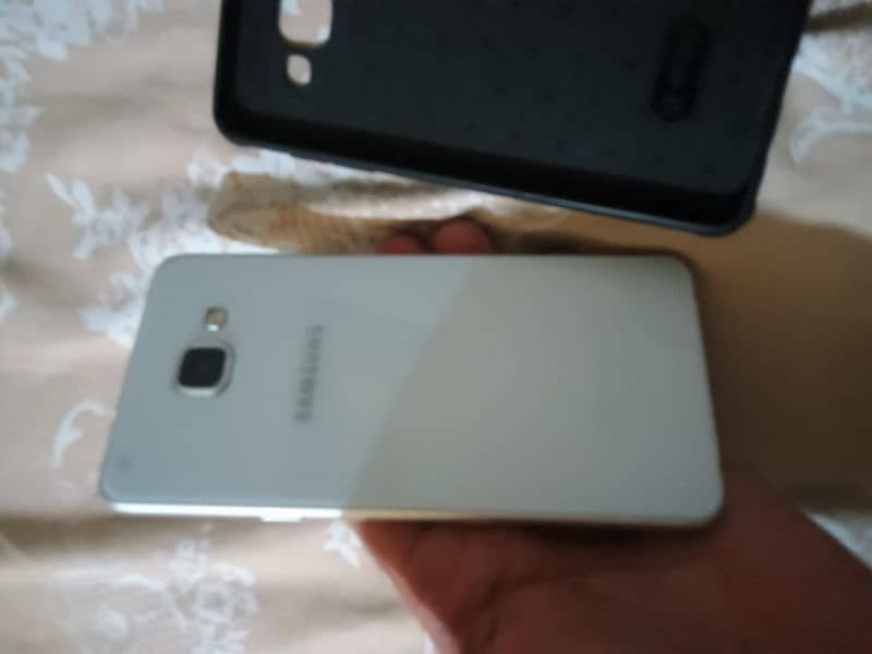 Samsung a5 3/16 urgent sale only phone 3