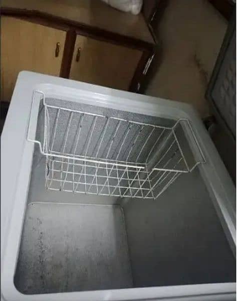 Dawlance two door deep freezer 0