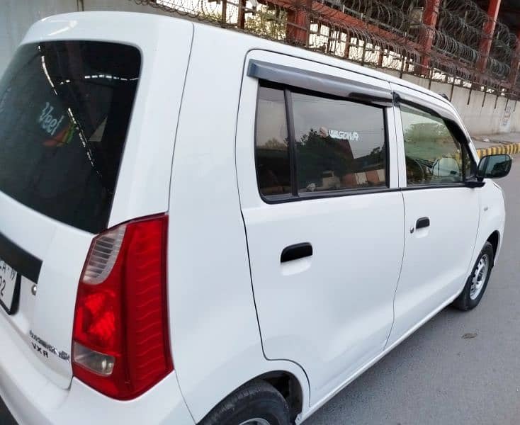 Suzuki Wagon R VXR 2019 White 4