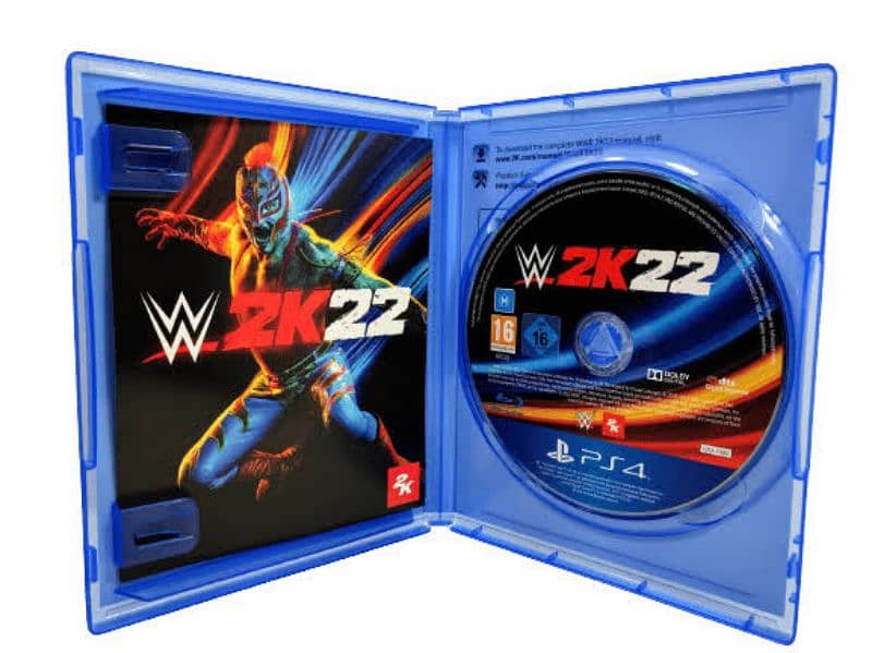 2k22 WWE disc 1