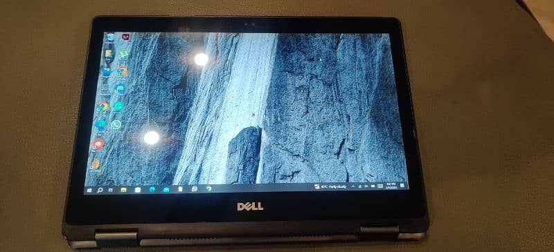 Dell Latitude 3379 Touch and Type 360 2