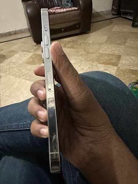 iphone 12 pro max battery Health 81 gb 256 Only cable sat hai hai 1
