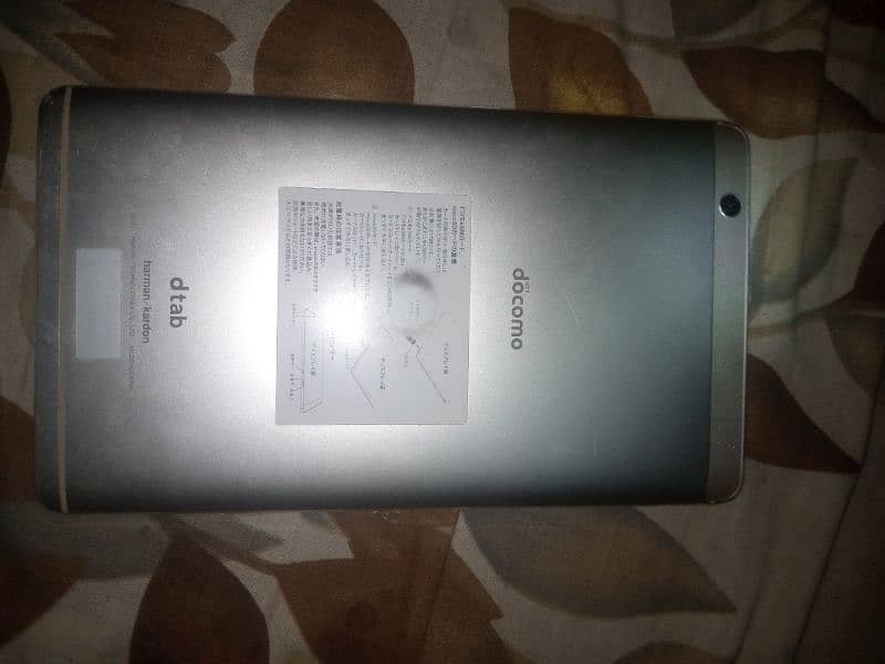 huawei docomo dtab d_01j 10/10 condition Pta approved argent  sale 0