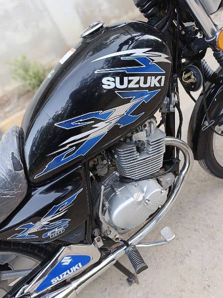 Suzuki 150cc Special edition model 2020 Karachi 11